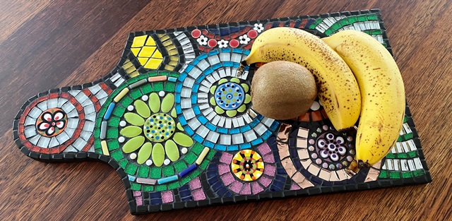 mosaic-a-serving-boardhotplate--saturday-1-april-2023